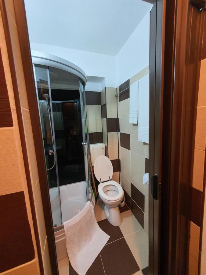 My Little Room كونستانتا المظهر الخارجي الصورة